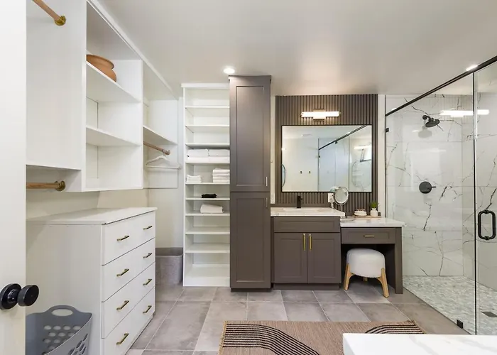 Breezy 3br - Private Pool, Chefs Kitchen And *