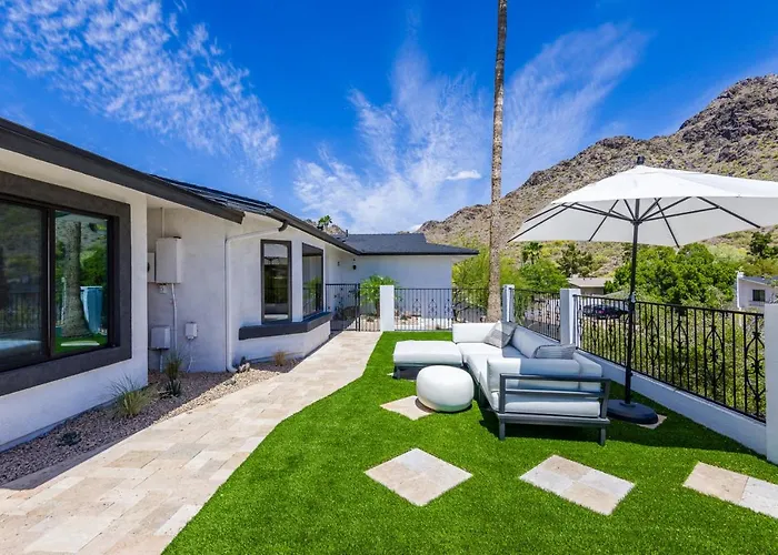 Holiday home Breezy 3br - Private Pool, Chefs Kitchen And *